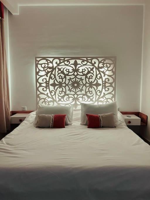 Attention Payement A La Reservation En Euros Oran Extérieur photo