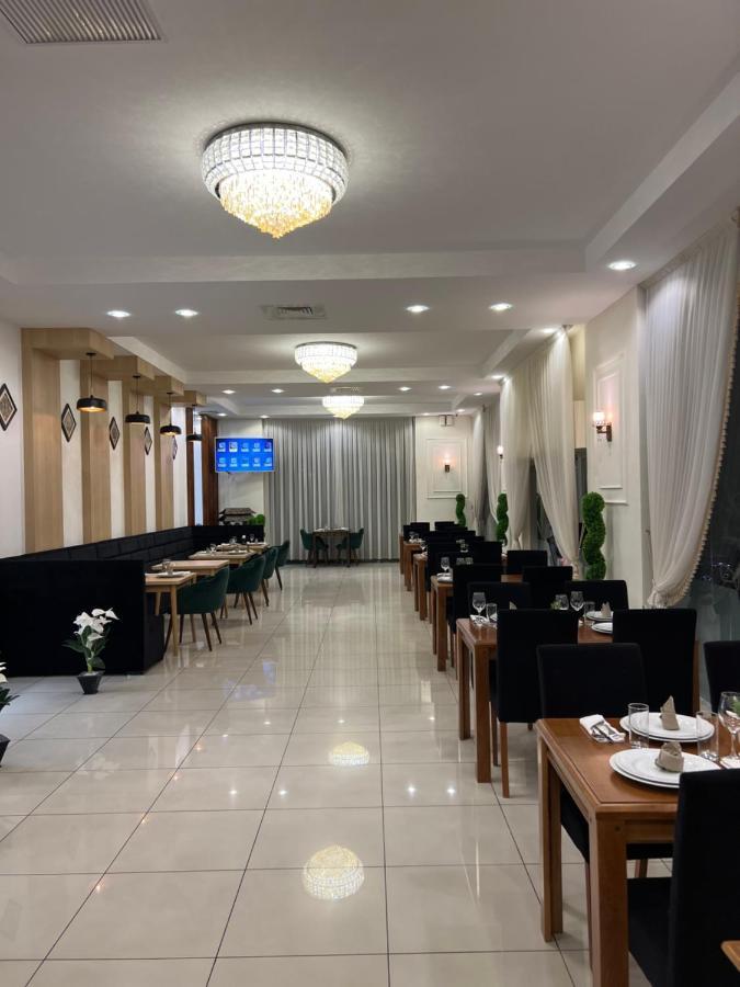 Attention Payement A La Reservation En Euros Oran Extérieur photo