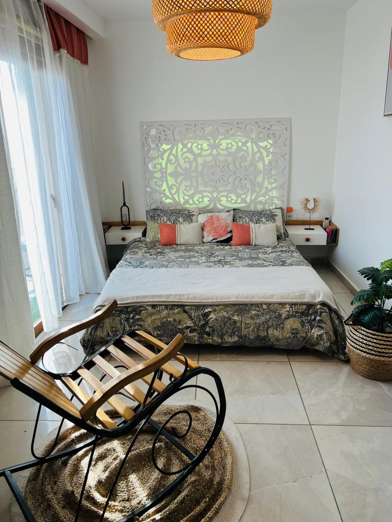 Attention Payement A La Reservation En Euros Oran Extérieur photo